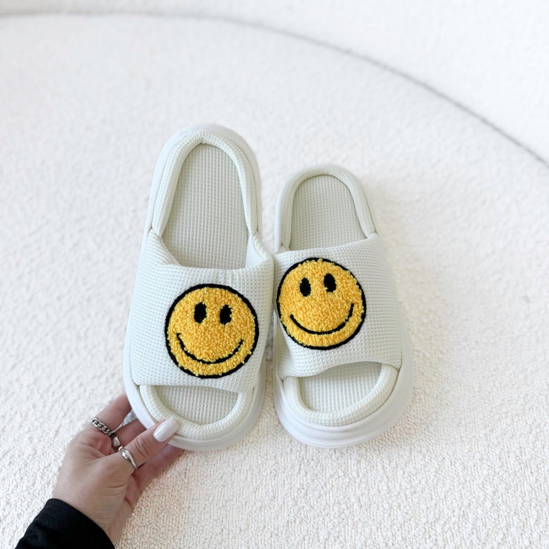 Sandalen Damen | Plateau mit Smiley | Gepolstert Sommer-HauteBerlin