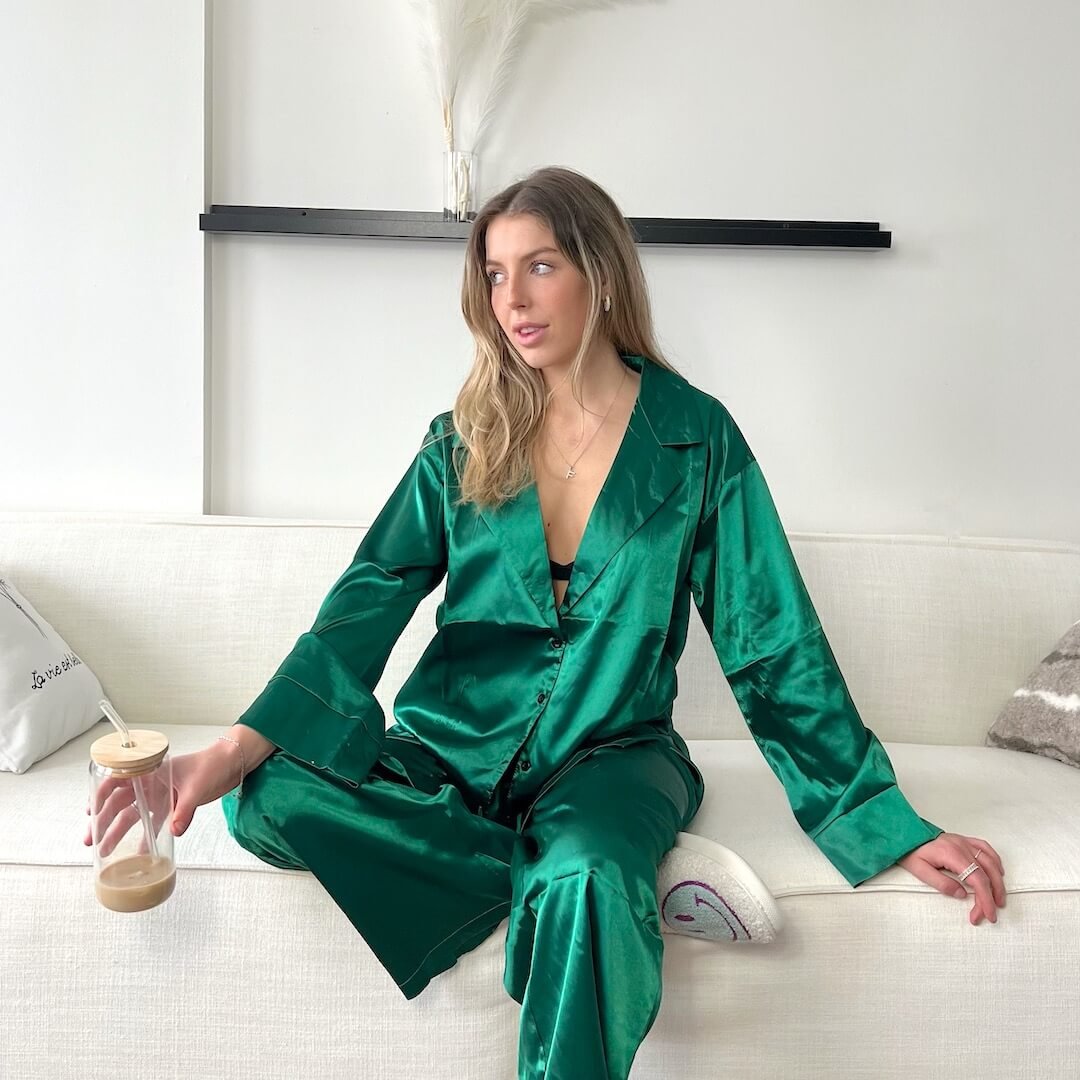 Schlafanzug Damen | Satin Langarm | Oversized Zweiteilig-HauteBerlin