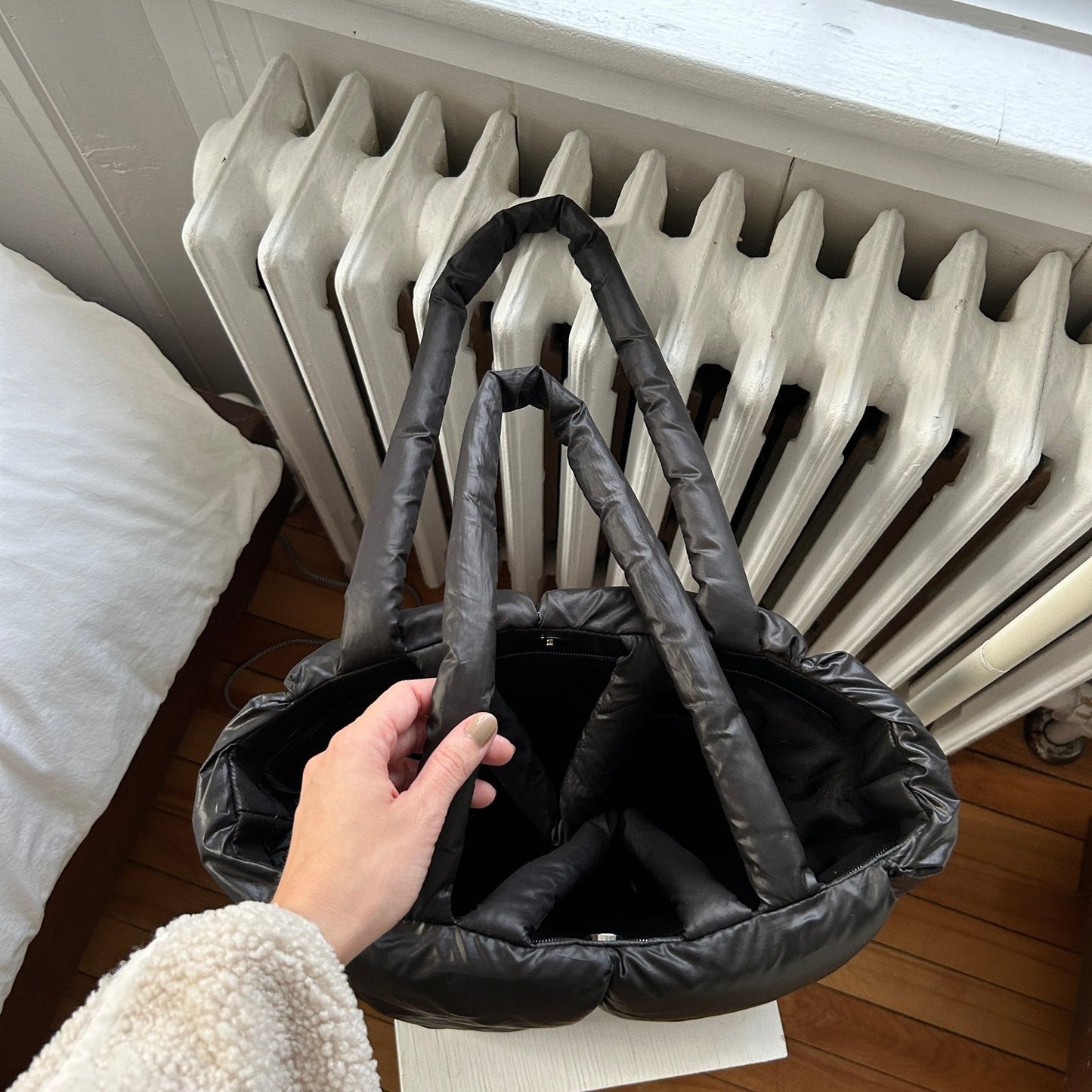 Schultertasche Damen | Puffer Gesteppt | Groß Wattiert-HauteBerlin