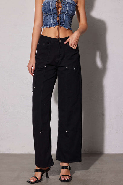 Schwarze Jeans – Hohe Taille – Nietenverzierung – Weite Hosenbeine – Weite Damenjeans-HauteBerlin