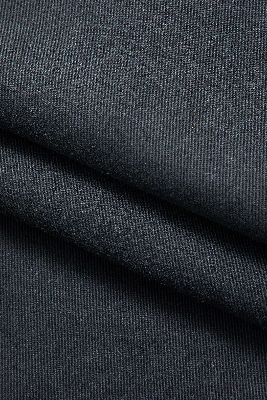Schwarze Jeans – Hohe Taille – Nietenverzierung – Weite Hosenbeine – Weite Damenjeans-HauteBerlin