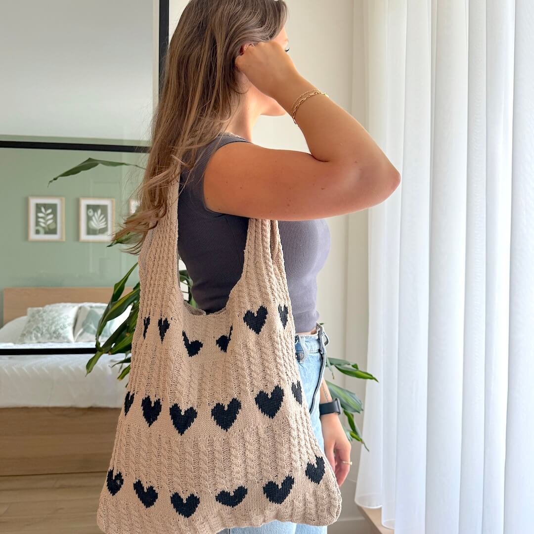 Shopper Tasche Damen | Gehäkelt mit Herzen | Sommer Strick-HauteBerlin