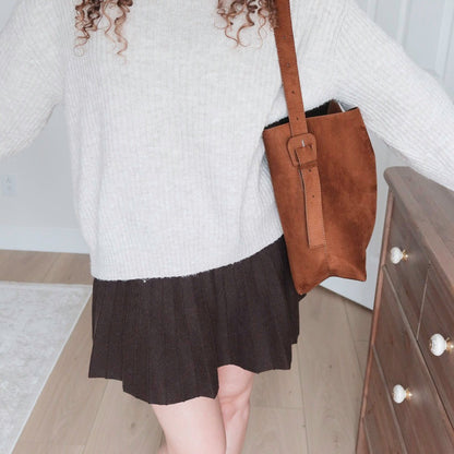 Shopper Tasche | Wildleder Optik | Braune Schultertasche-HauteBerlin