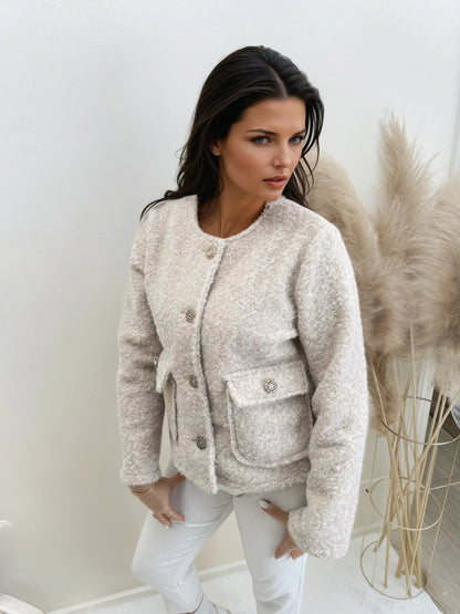Short Jacket - Damen-Blazerjacke mit Knopfleiste-HauteBerlin