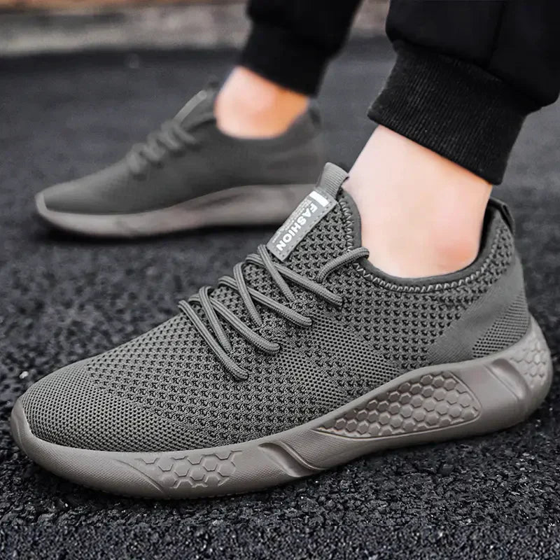 Slip-on Turnschuhe - Atmungsaktive, leichte Mesh-Turnschuhe für Männer-HauteBerlin