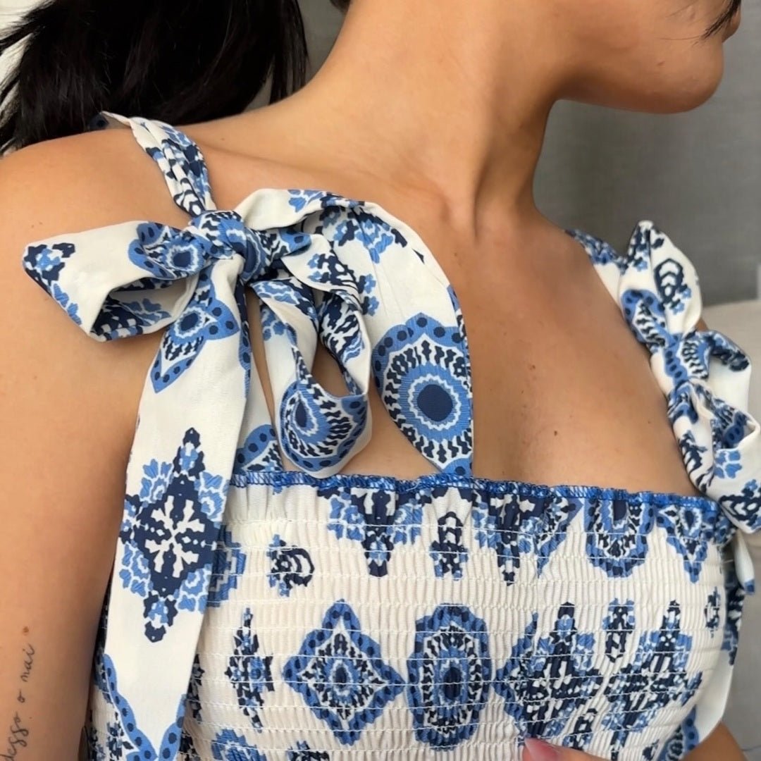 Sommerkleid Damen | Blaues Muster | Trägerkleid-HauteBerlin