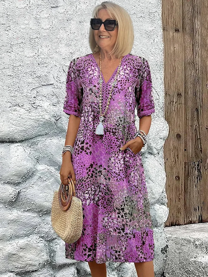 Sommerkleid Damen: Boho Midikleid mit V-Ausschnitt und Taschen-HauteBerlin