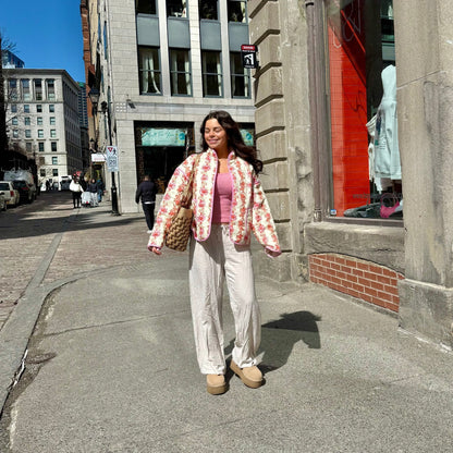 Steppjacke Damen | Blumenmuster | Offen und Wattiert-HauteBerlin