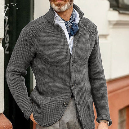 Strickjacke mit Knöpfen – Strickjacke – Taschen – Grob gestrickte Strickjacke – Herrenjacke-HauteBerlin