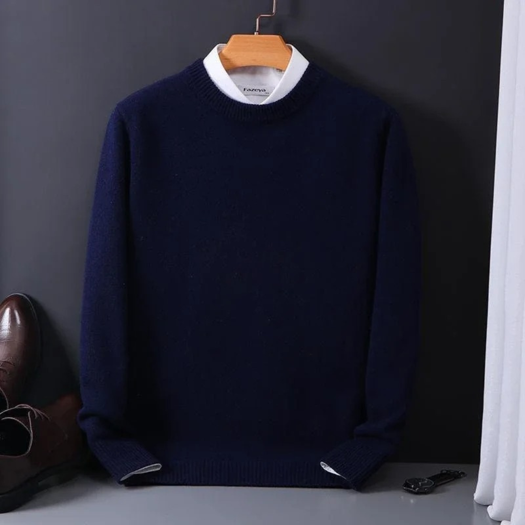 Strickpullover – Einfarbiger Strickpullover mit Rundhalsausschnitt für Männer für den Winter-HauteBerlin
