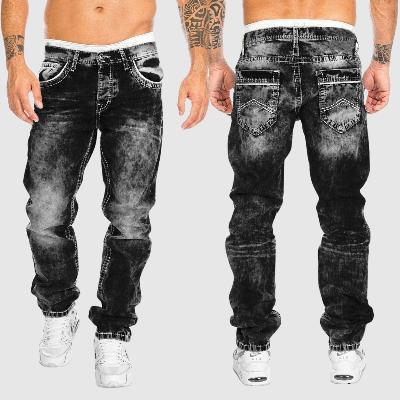 Weit geschnittene Jeans – verwaschen – tief sitzend – Baggy-Jeans – Herrenjeans-HauteBerlin