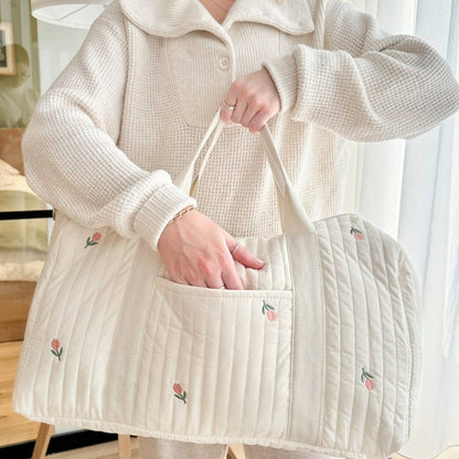 Wickeltasche - Gesteppt Bestickt Creme Reisetasche Baby-HauteBerlin