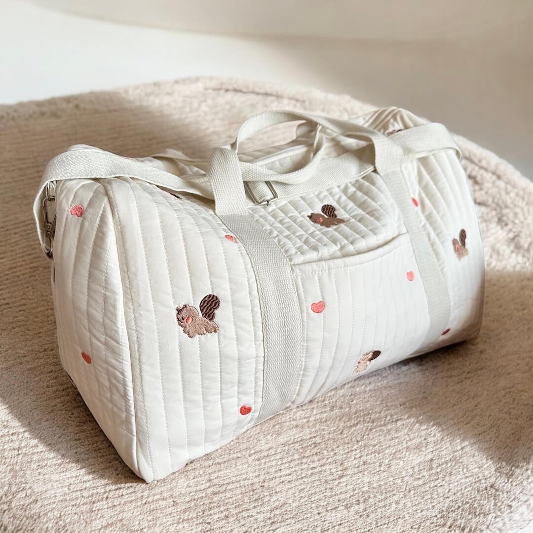 Wickeltasche - Gesteppt Bestickt Creme Reisetasche Baby-HauteBerlin