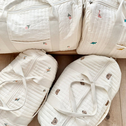 Wickeltasche - Gesteppt Bestickt Creme Reisetasche Baby-HauteBerlin
