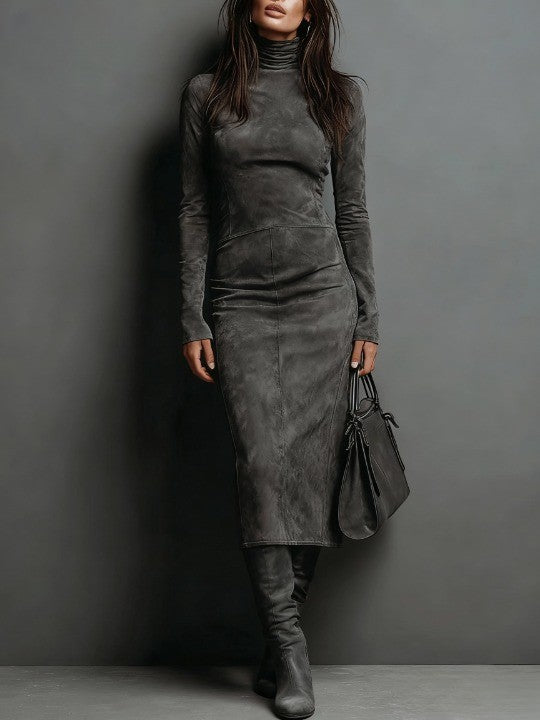 Wildlederkleid – Figurbetont – Langarm – Midi-Kleid – Rollkragenkleid-HauteBerlin