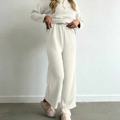 Zweiteiler Damen | Hoodie und Weites Bein | Strick Set-HauteBerlin