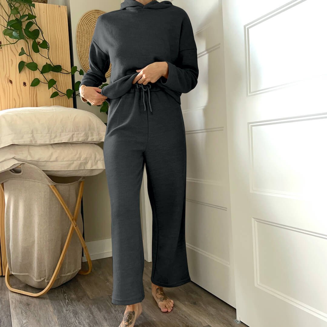 Zweiteiler Damen | Hoodie und Weites Bein | Strick Set-HauteBerlin