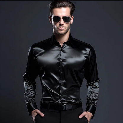 Herrenhemd in Schwarz mit Satin-Optik und langen Ärmeln