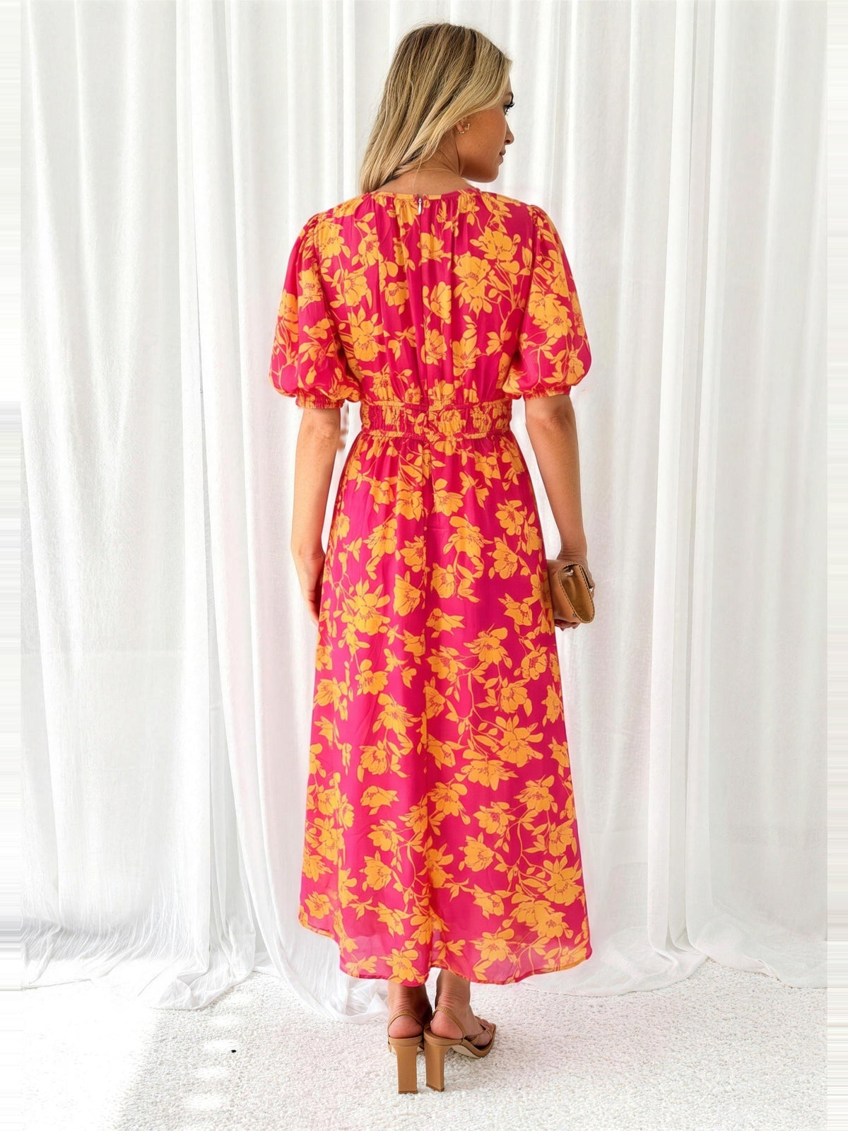 Maxikleid Damen – Blumenkleid mit V-Ausschnitt und Puffärmeln, Rückansicht-HauteBerlin