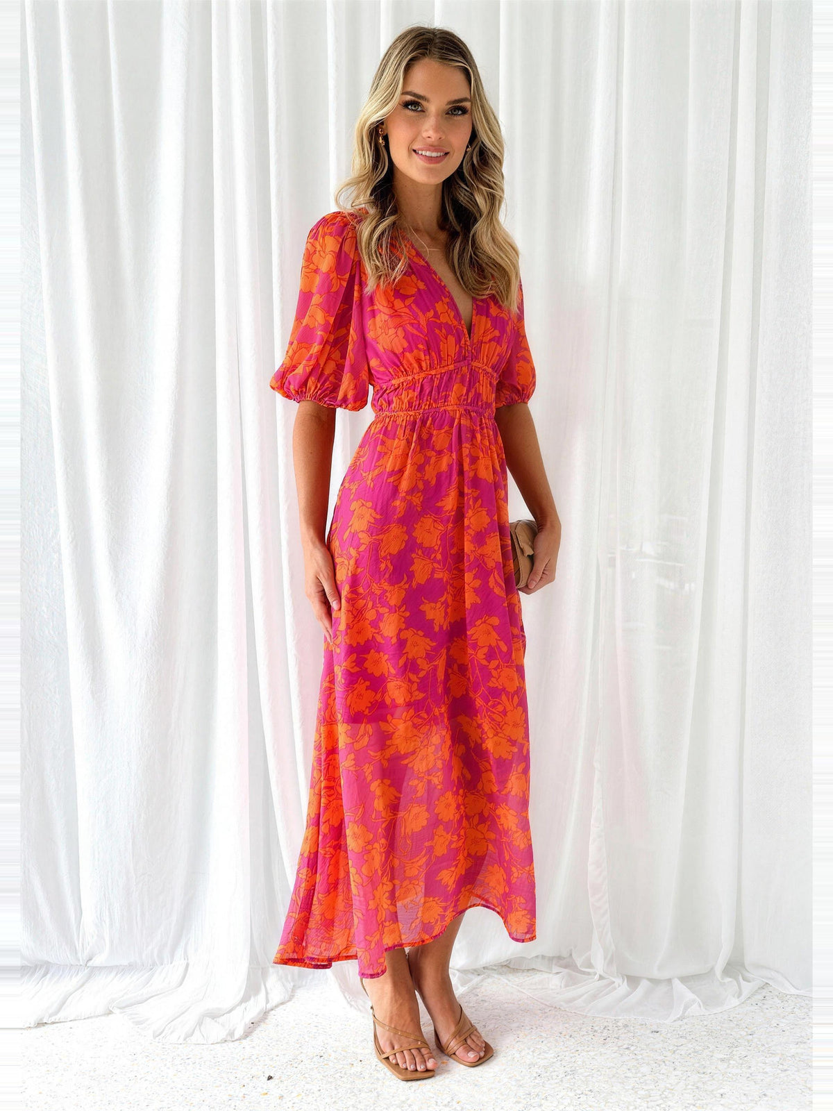 Midikleid Damen – Blumenkleid mit V-Ausschnitt und Puffärmeln-HauteBerlin