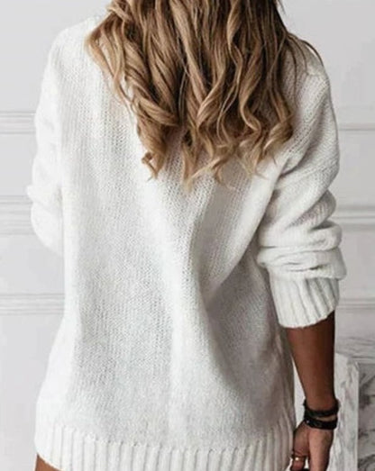 Weißer Oversize-Pullover mit V-Ausschnitt, Rückansicht